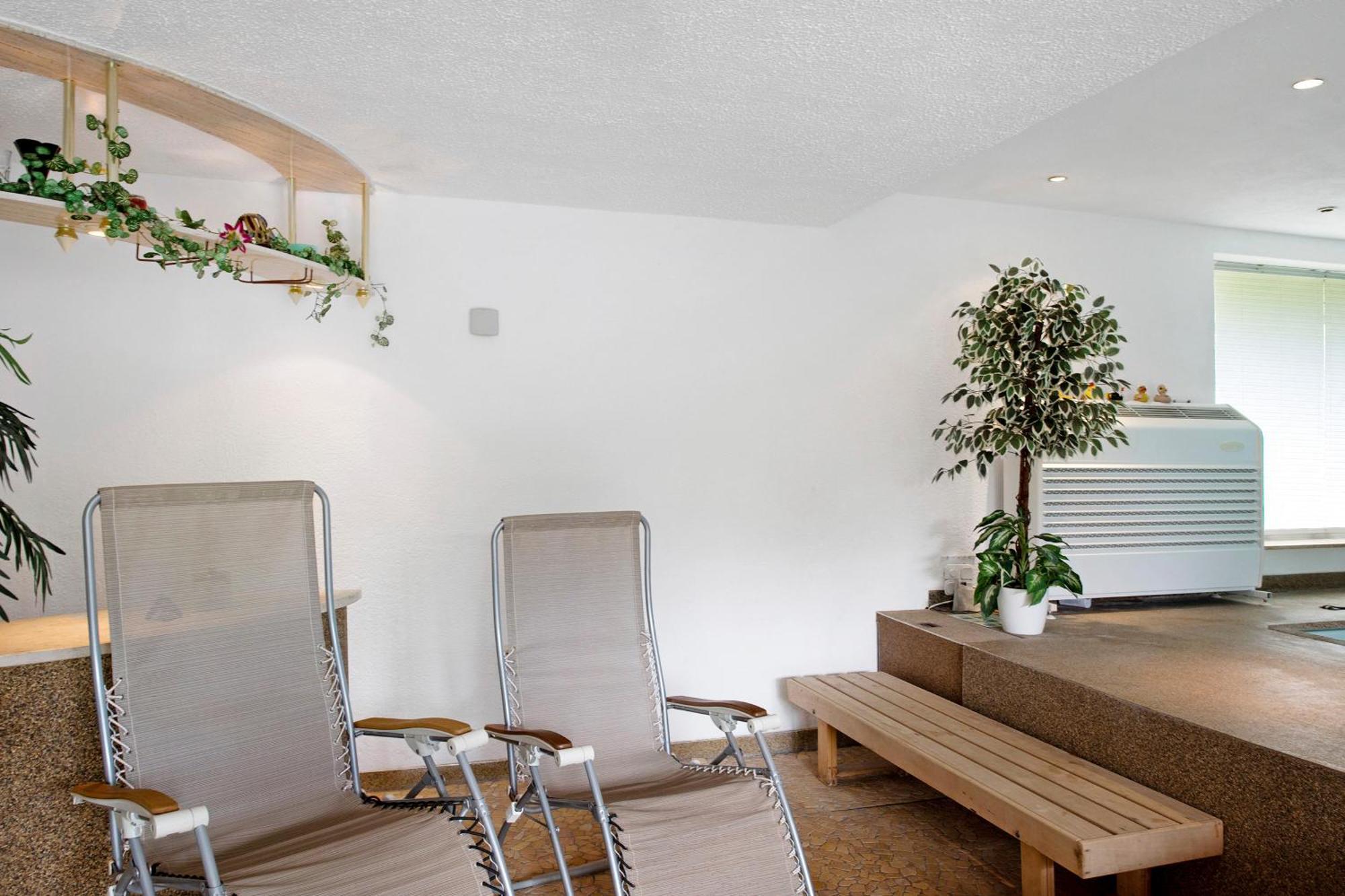 Wellness Ferienwohnung Mueller Росток Экстерьер фото